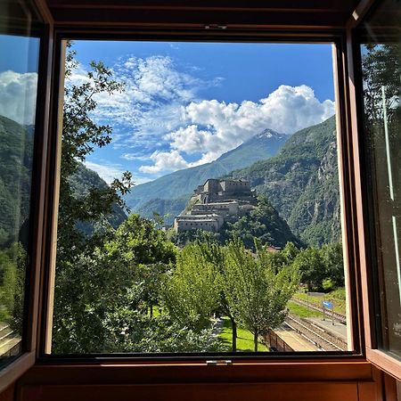 Auberge De La Gare - Dortoir & Ostello Hone ภายนอก รูปภาพ