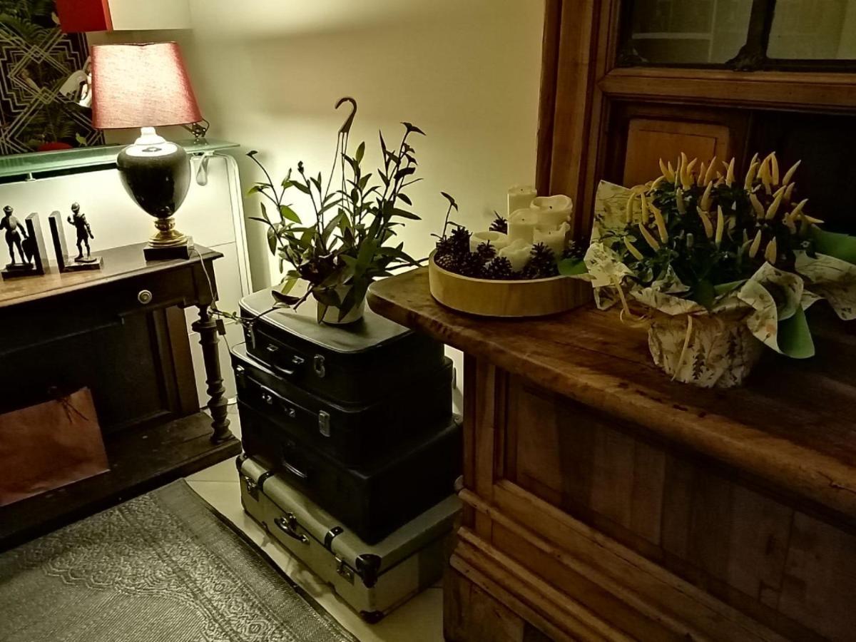 Auberge De La Gare - Dortoir & Ostello Hone ภายนอก รูปภาพ